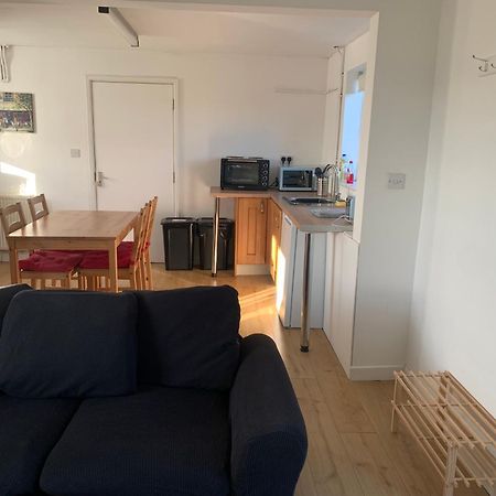 1 Bedroom Annex, Private Bathroom, Peaceful Area Claypits Exterior foto